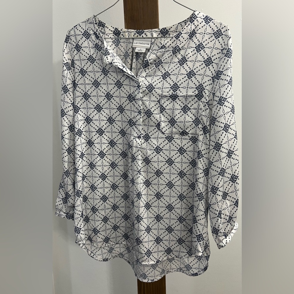 Liz Claiborne‎ blouse